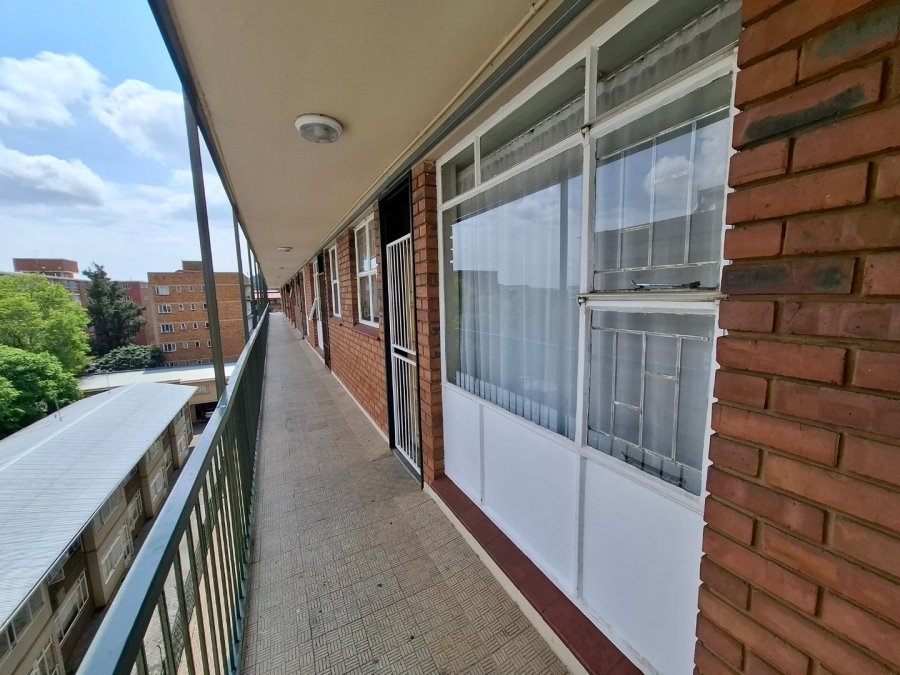 To Let 1 Bedroom Property for Rent in Arcadia Gauteng