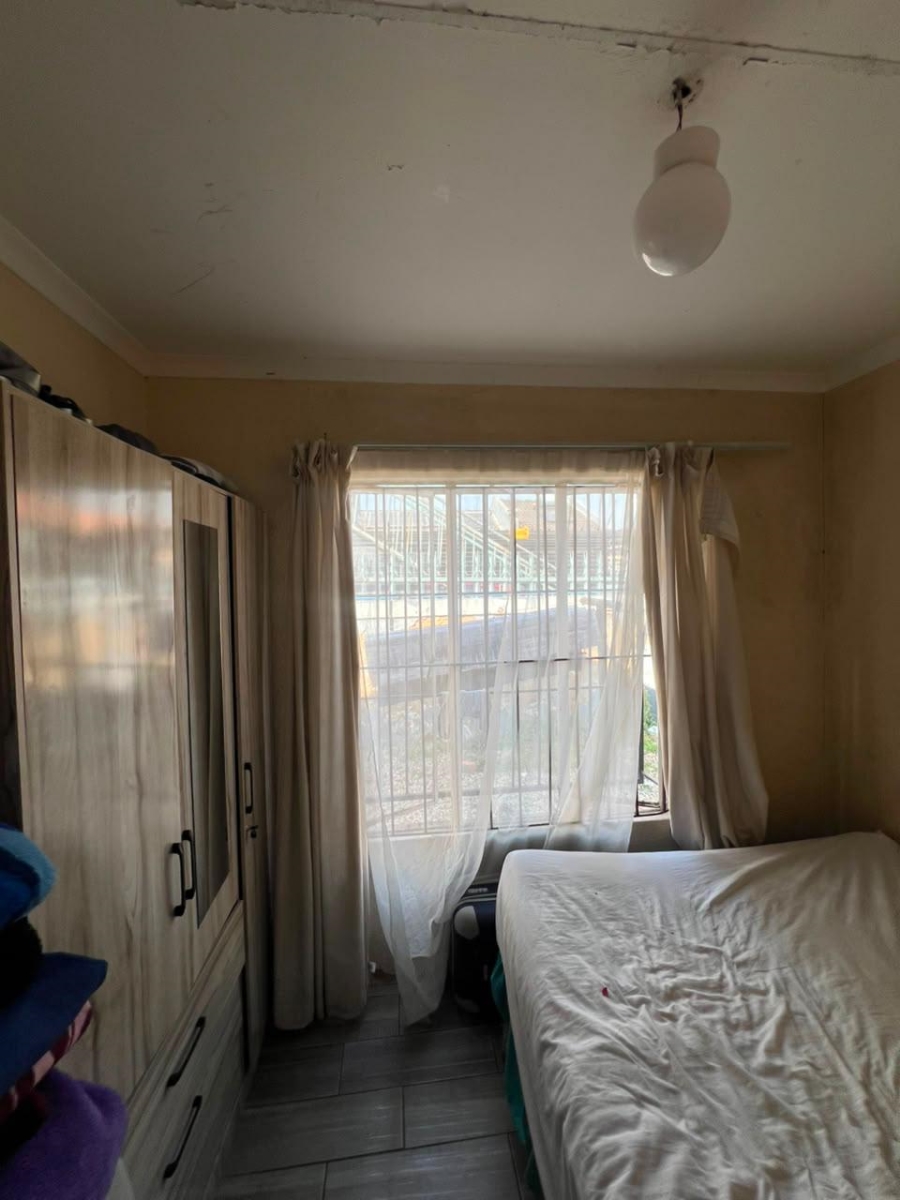  Bedroom Property for Sale in Birch Acres Gauteng