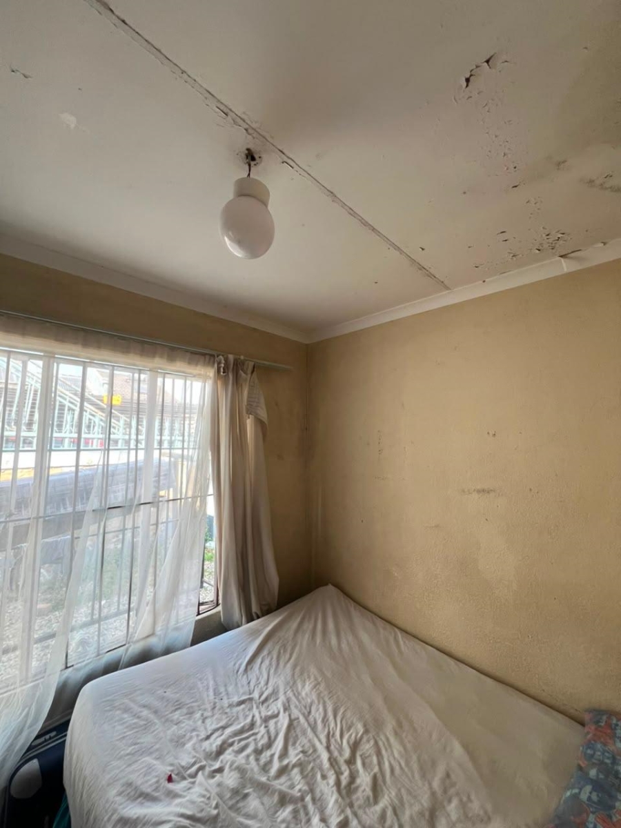  Bedroom Property for Sale in Birch Acres Gauteng