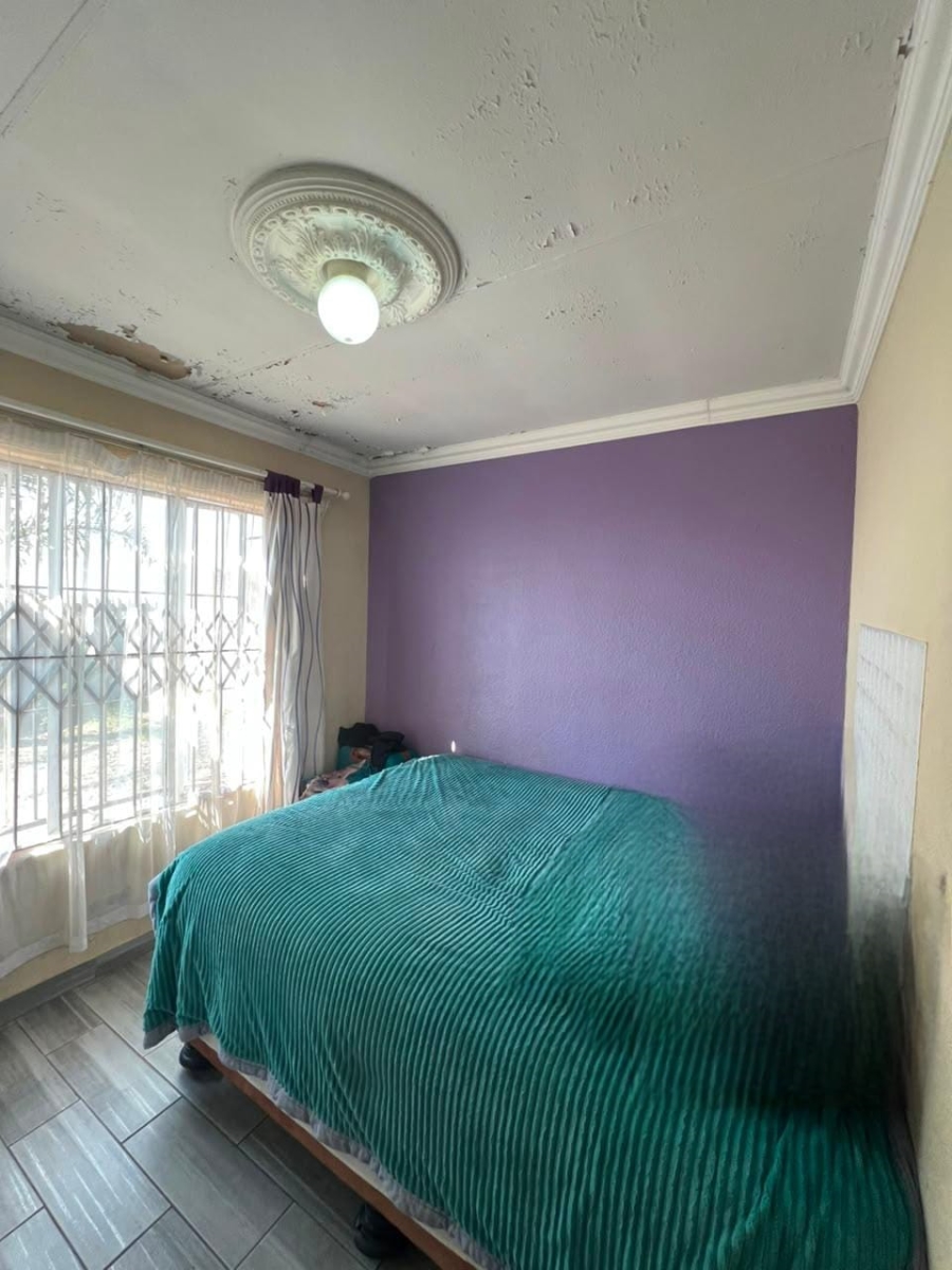  Bedroom Property for Sale in Birch Acres Gauteng