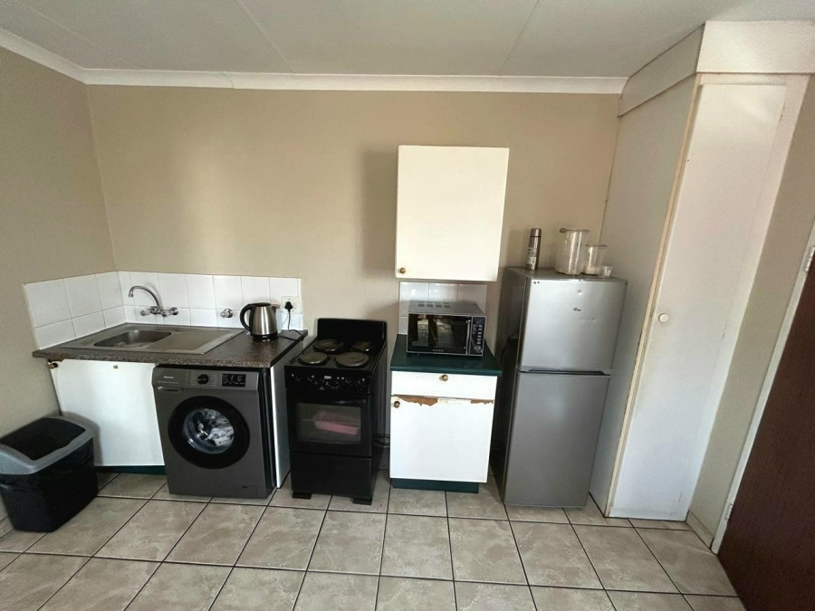 To Let 1 Bedroom Property for Rent in Wonderboom South Gauteng