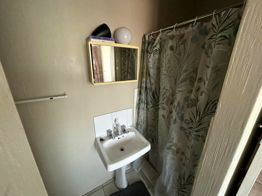 To Let 1 Bedroom Property for Rent in Wonderboom South Gauteng