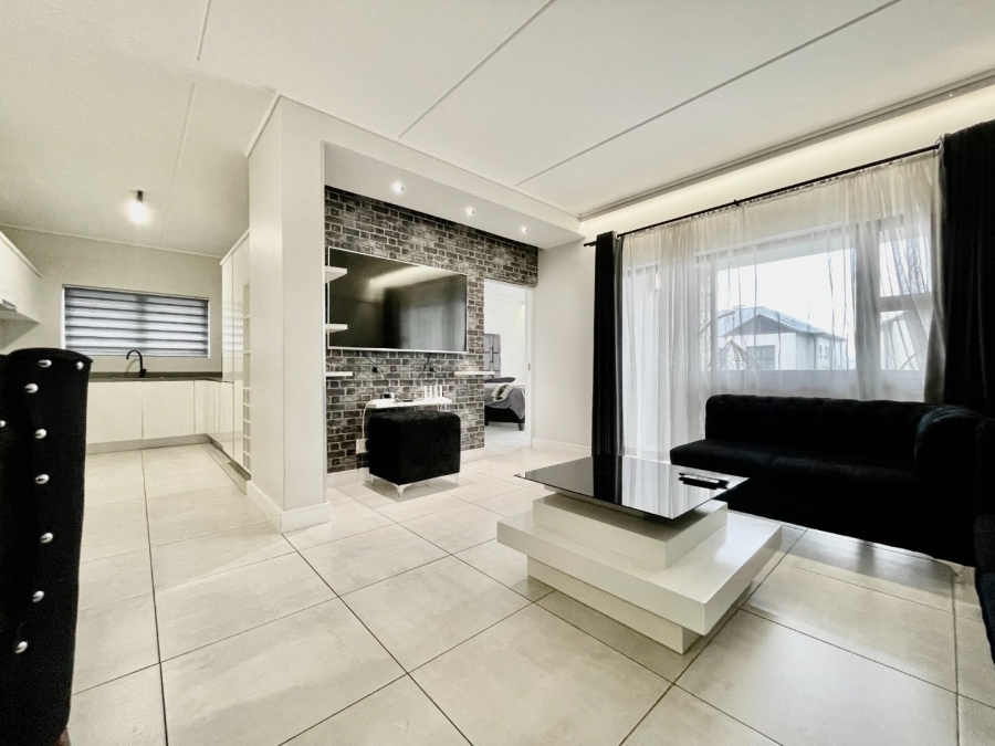 3 Bedroom Property for Sale in The Polofields Gauteng
