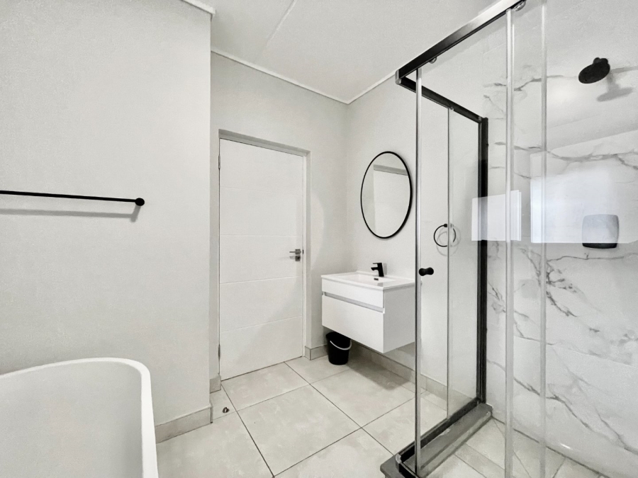 3 Bedroom Property for Sale in The Polofields Gauteng