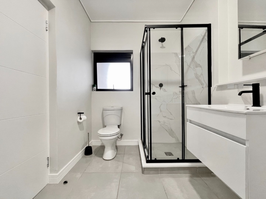 To Let 3 Bedroom Property for Rent in Waterfall Gauteng