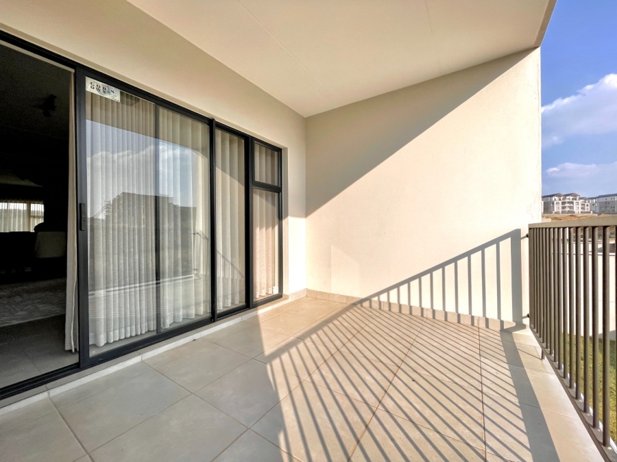 To Let 3 Bedroom Property for Rent in Waterfall Gauteng