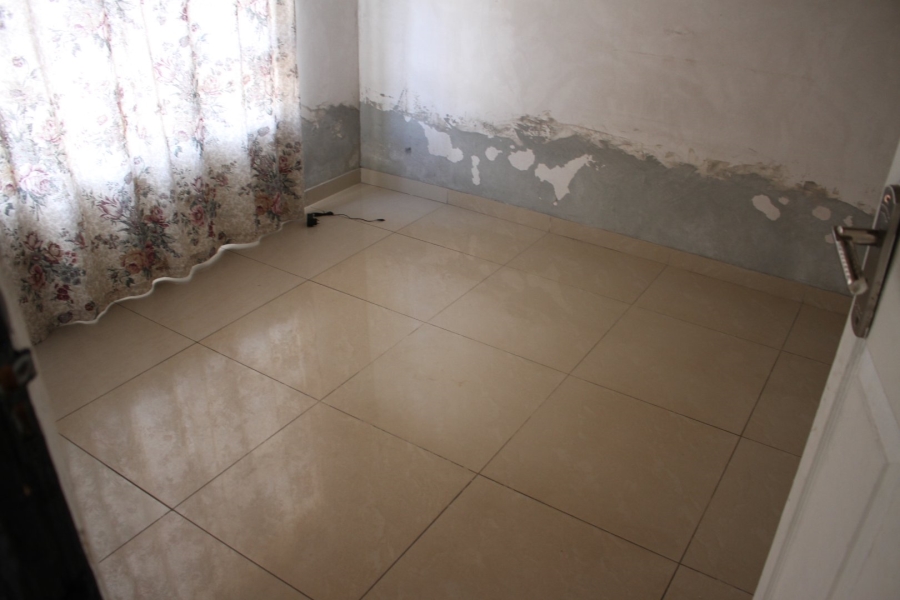 1 Bedroom Property for Sale in Zondi Gauteng