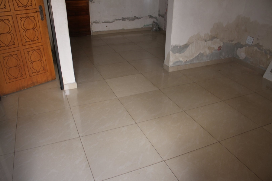 1 Bedroom Property for Sale in Zondi Gauteng