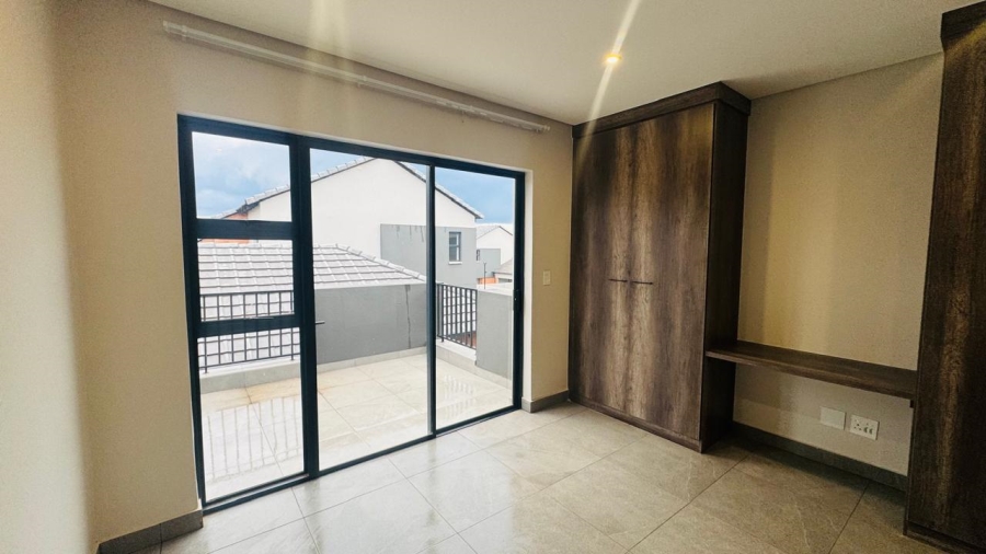 To Let 3 Bedroom Property for Rent in Equestria Gauteng