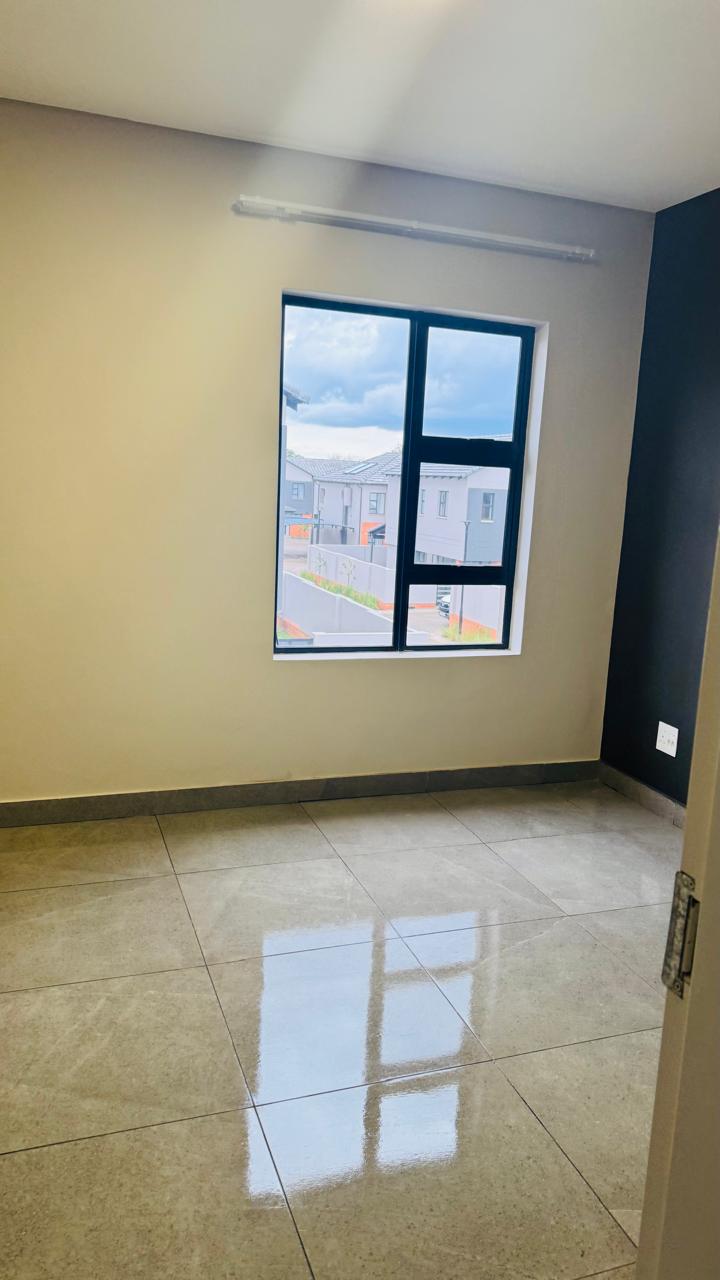 To Let 3 Bedroom Property for Rent in Equestria Gauteng