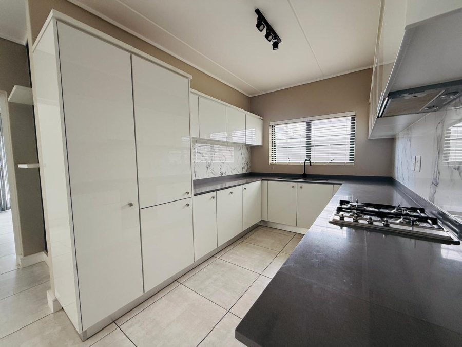 To Let 3 Bedroom Property for Rent in The Polofields Gauteng