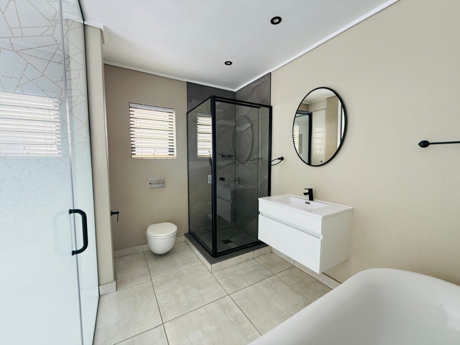 To Let 3 Bedroom Property for Rent in The Polofields Gauteng