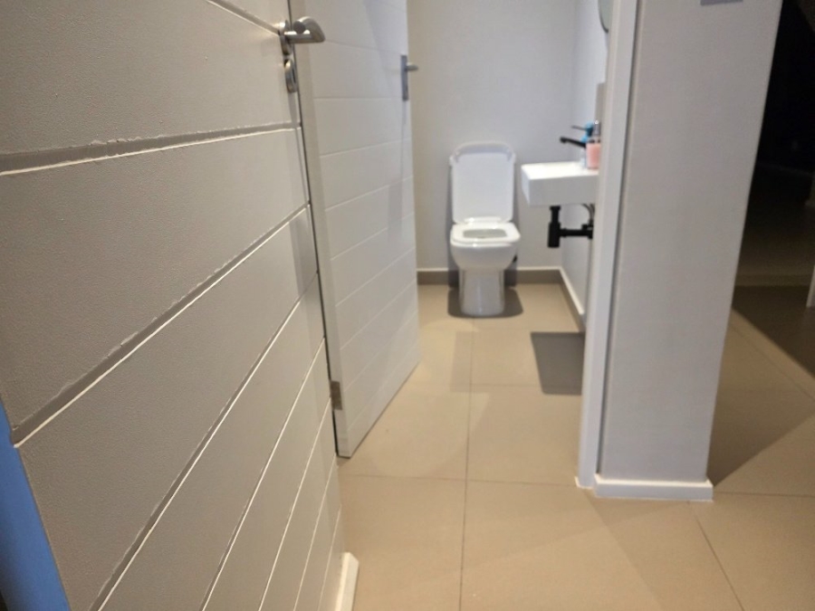 To Let 3 Bedroom Property for Rent in Bryanston Gauteng