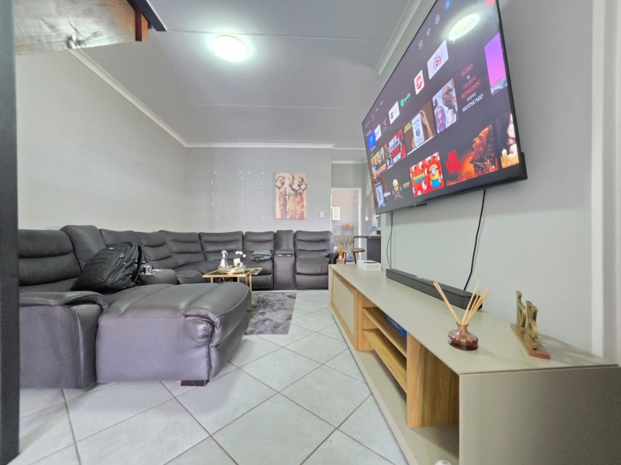 3 Bedroom Property for Sale in Norton Home Estate AH Gauteng