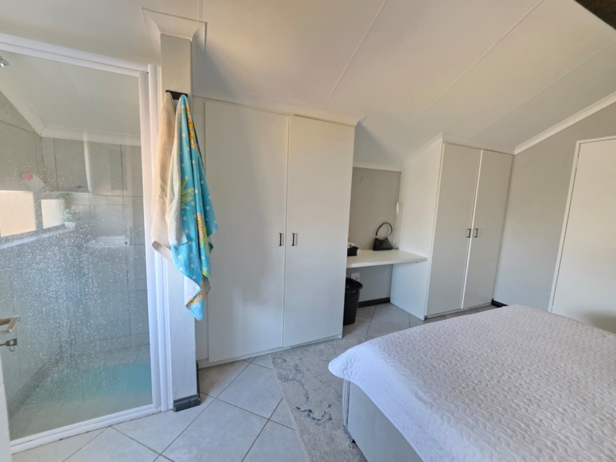 3 Bedroom Property for Sale in Norton Home Estate AH Gauteng