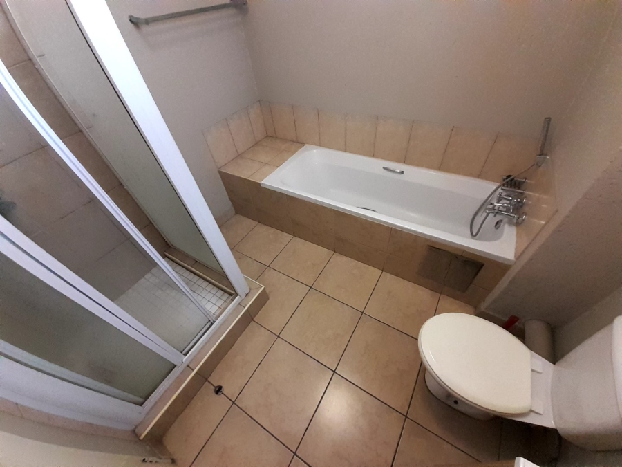 To Let 2 Bedroom Property for Rent in Ferndale Gauteng