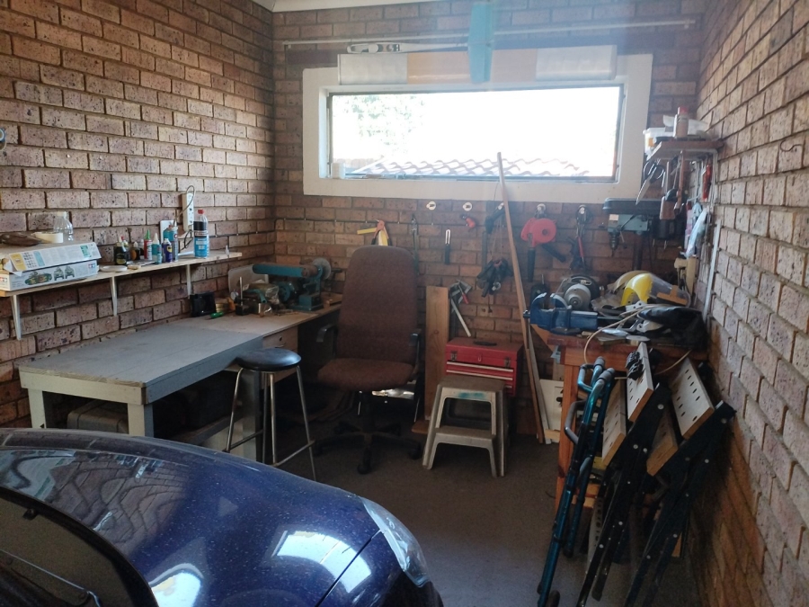 3 Bedroom Property for Sale in Dal Fouche Gauteng