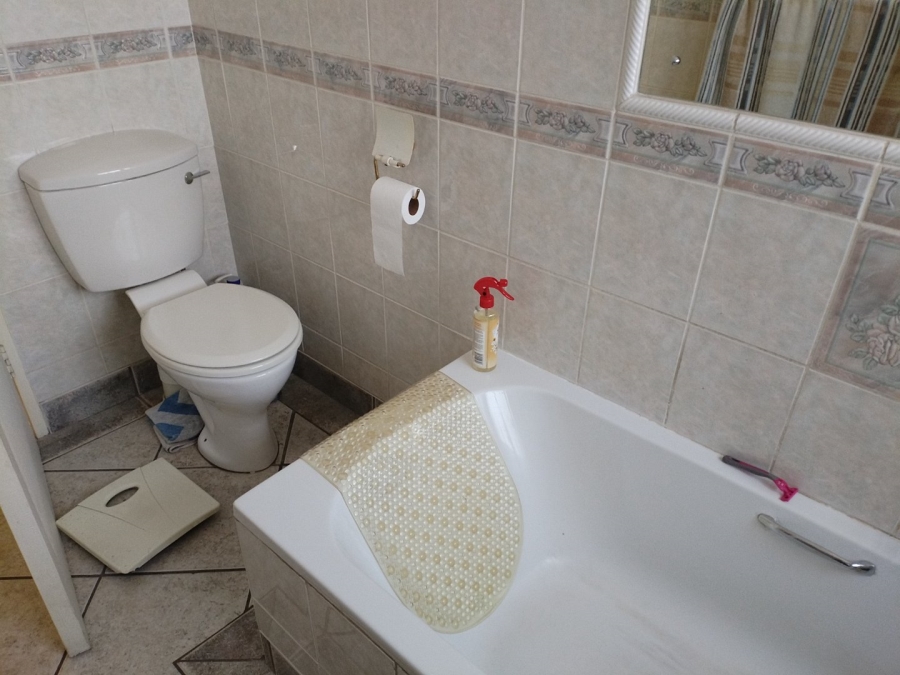 3 Bedroom Property for Sale in Dal Fouche Gauteng