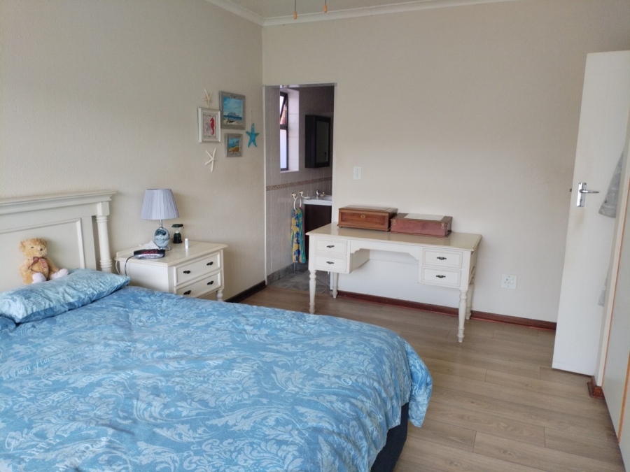 3 Bedroom Property for Sale in Dal Fouche Gauteng