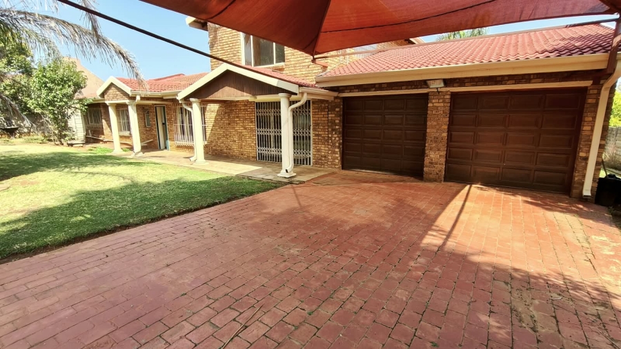 4 Bedroom Property for Sale in Vaal Marina Gauteng
