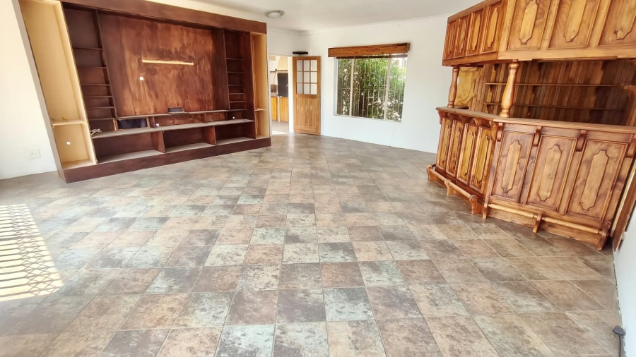 4 Bedroom Property for Sale in Vaal Marina Gauteng