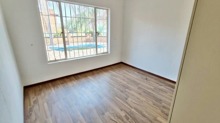 4 Bedroom Property for Sale in Vaal Marina Gauteng
