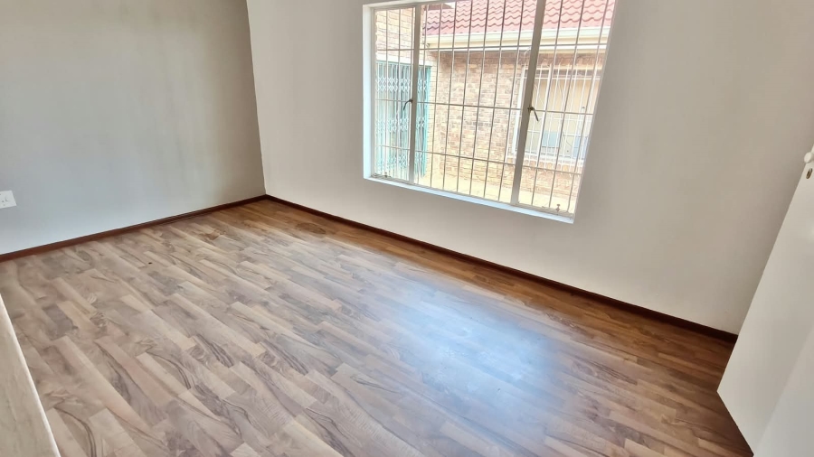 4 Bedroom Property for Sale in Vaal Marina Gauteng