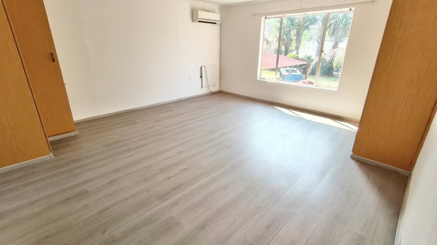 4 Bedroom Property for Sale in Vaal Marina Gauteng