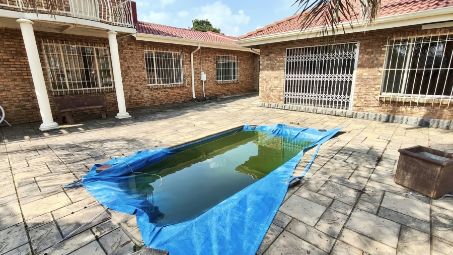 4 Bedroom Property for Sale in Vaal Marina Gauteng