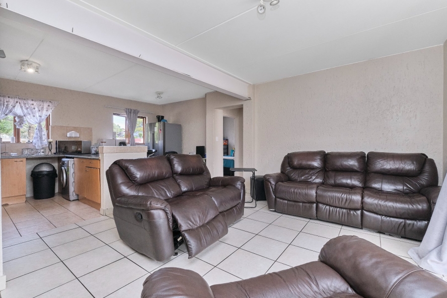 To Let 2 Bedroom Property for Rent in Randpark Ridge Gauteng