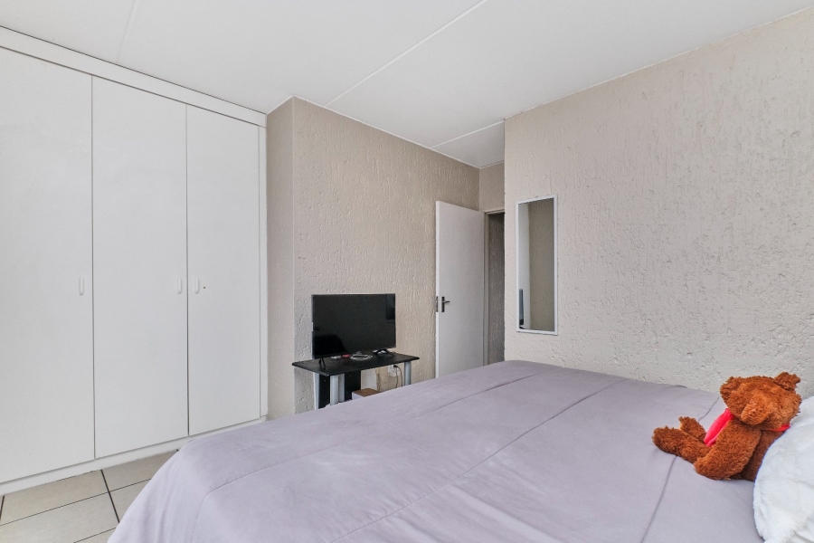 To Let 2 Bedroom Property for Rent in Randpark Ridge Gauteng