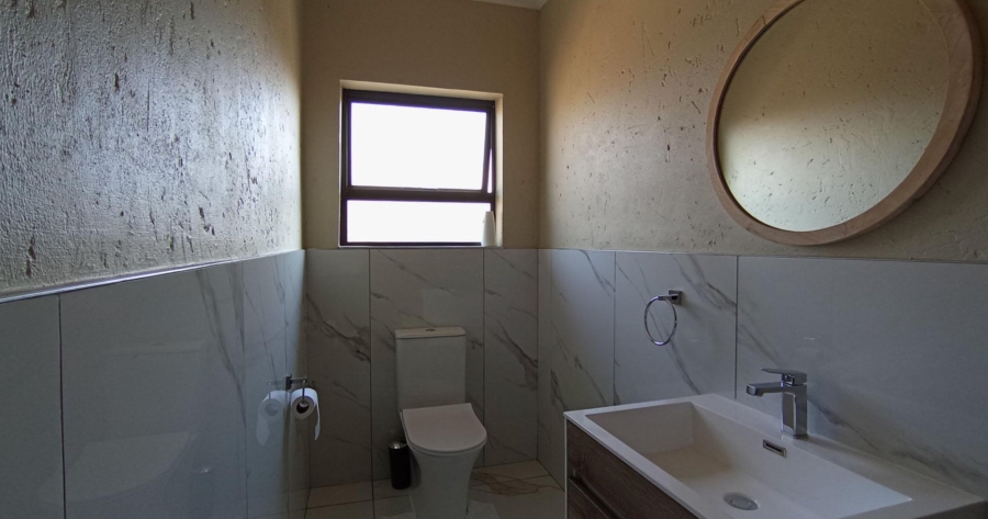 4 Bedroom Property for Sale in Halfway House Gauteng