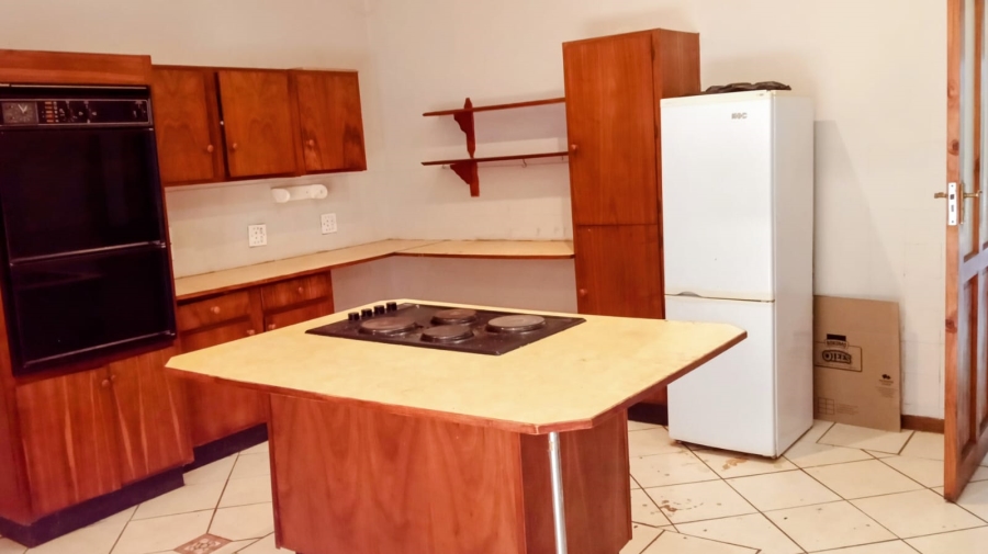 To Let 5 Bedroom Property for Rent in Reydal Gauteng