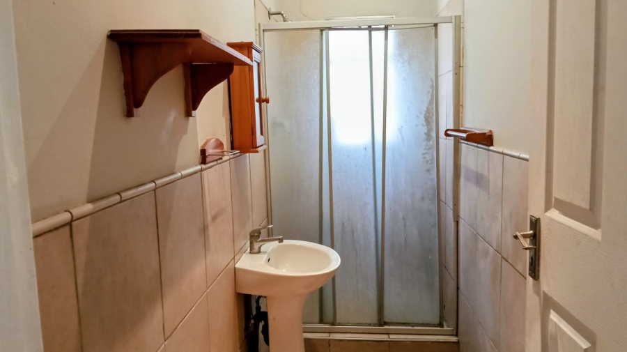 To Let 5 Bedroom Property for Rent in Reydal Gauteng