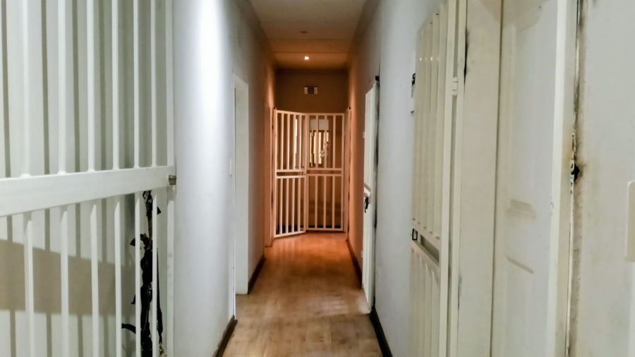 To Let 5 Bedroom Property for Rent in Reydal Gauteng