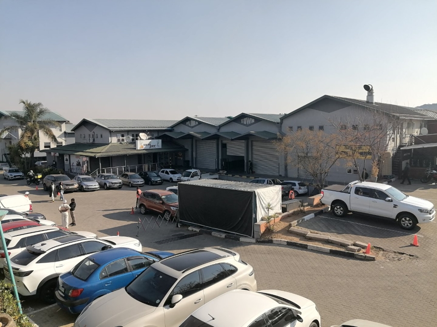To Let Commercial Property for Rent in Barbeque Downs Gauteng