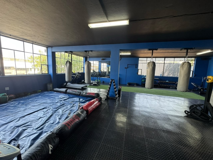 To Let Commercial Property for Rent in Barbeque Downs Gauteng