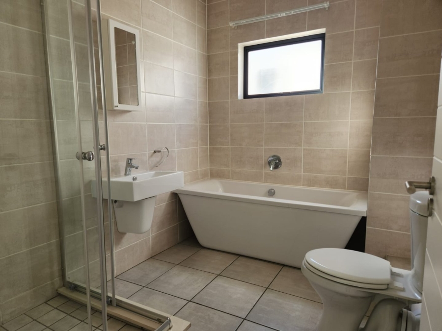 To Let 3 Bedroom Property for Rent in Witfield Gauteng