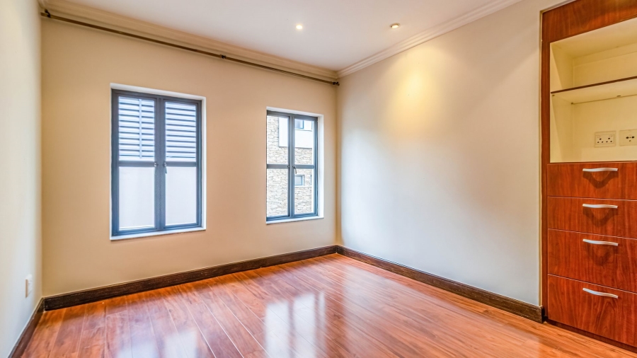 2 Bedroom Property for Sale in Bedford Gardens Gauteng