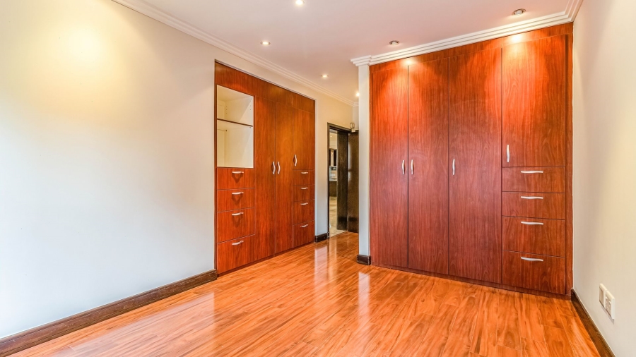 2 Bedroom Property for Sale in Bedford Gardens Gauteng