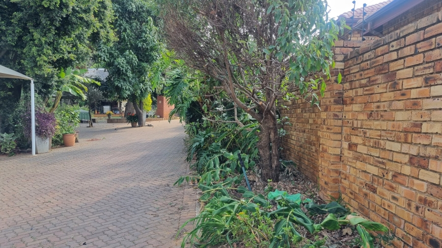 4 Bedroom Property for Sale in Randpark Ridge Gauteng
