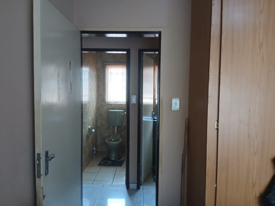 3 Bedroom Property for Sale in Vosloorus Ext 16 Gauteng