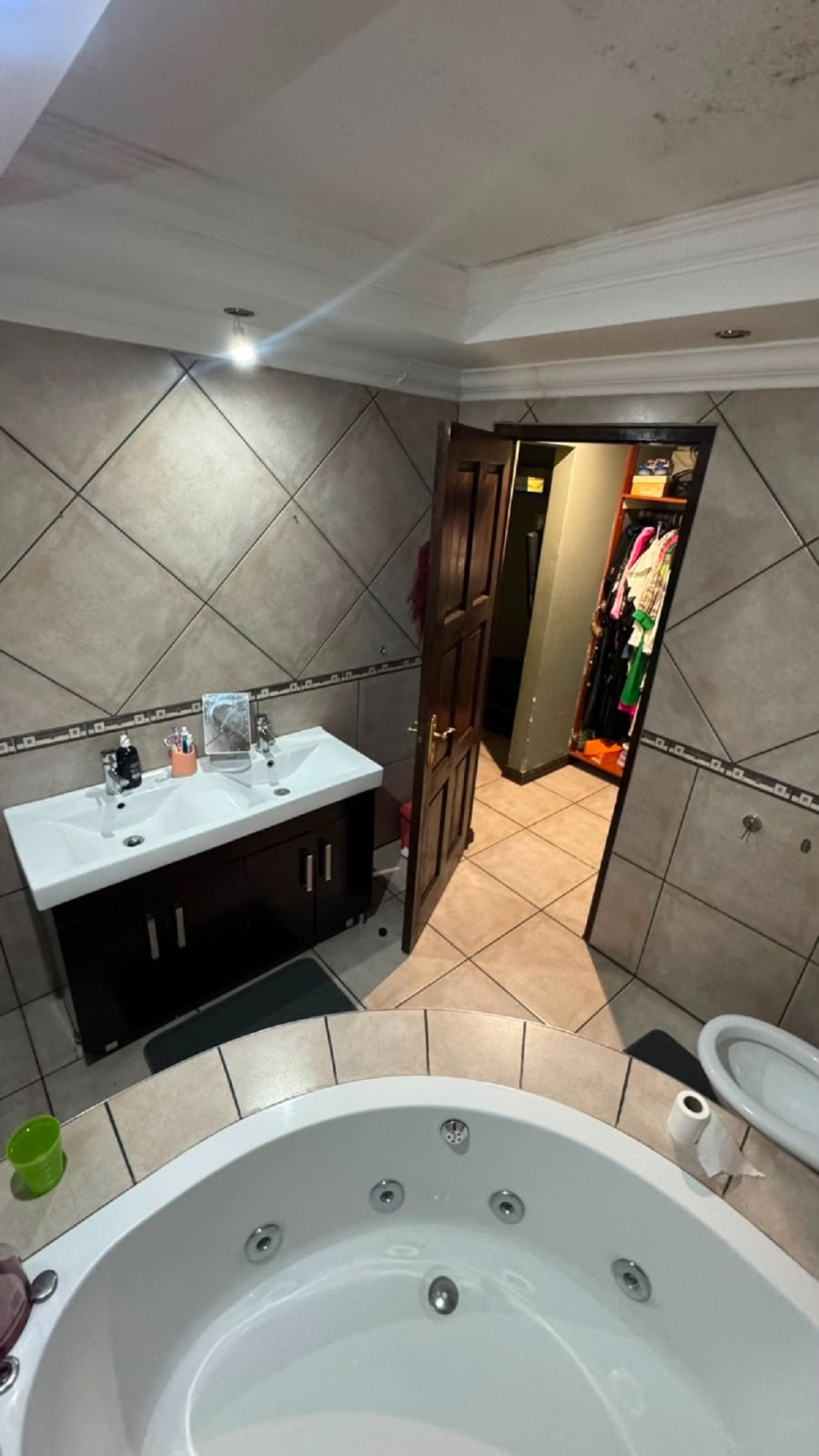 3 Bedroom Property for Sale in Crystal Park Gauteng
