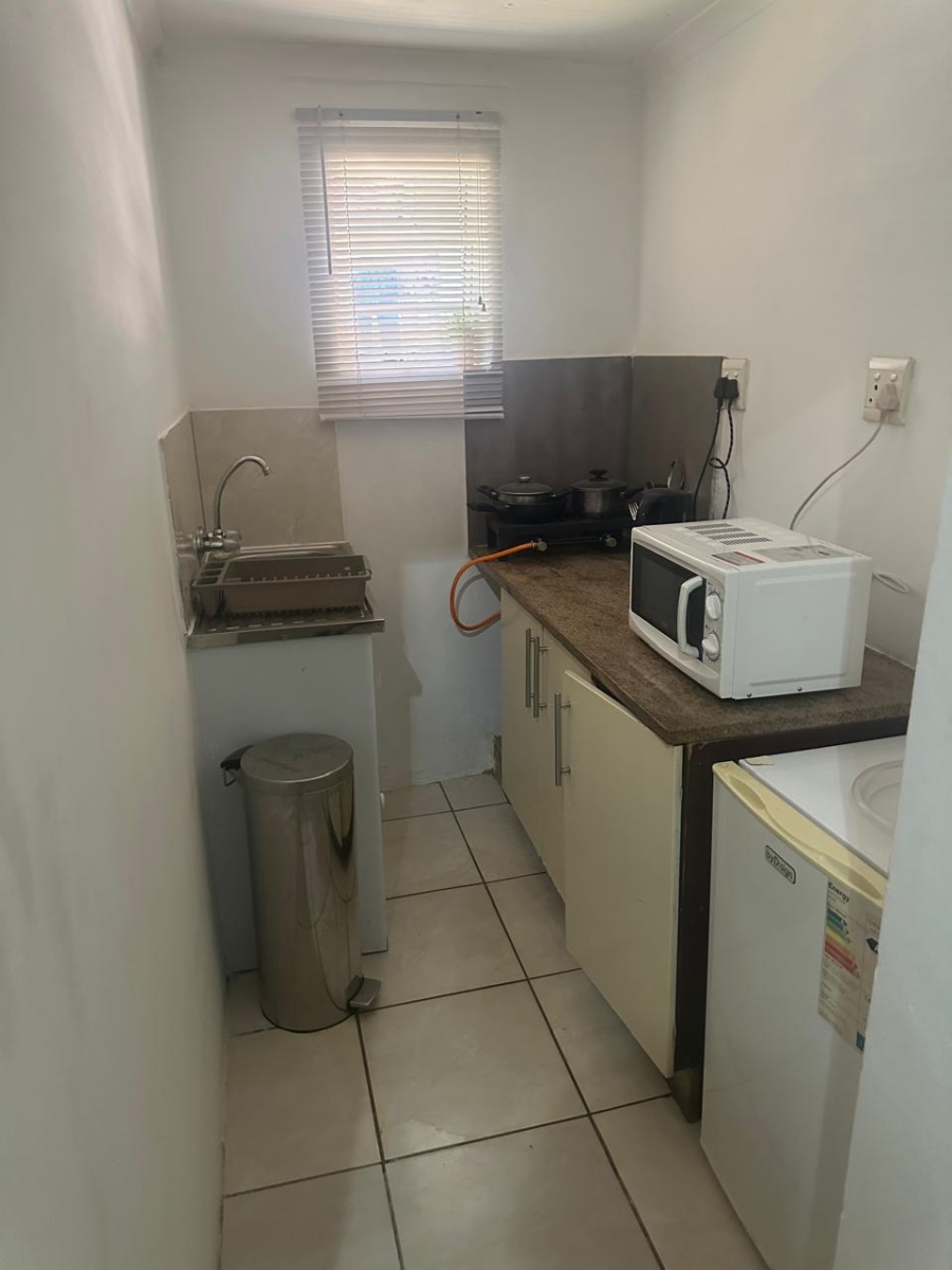 To Let 1 Bedroom Property for Rent in Sandton Central Gauteng