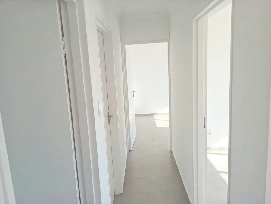 2 Bedroom Property for Sale in Windmill Park Gauteng