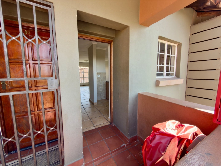 2 Bedroom Property for Sale in Germiston South Gauteng