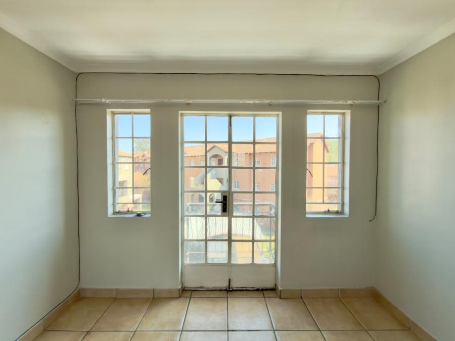 2 Bedroom Property for Sale in Germiston South Gauteng
