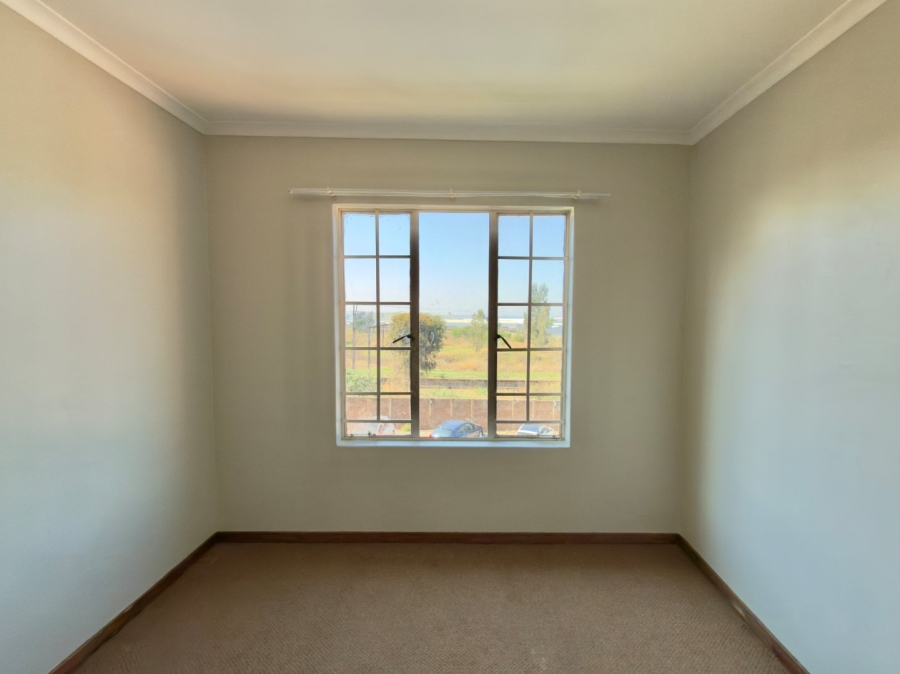 2 Bedroom Property for Sale in Germiston South Gauteng