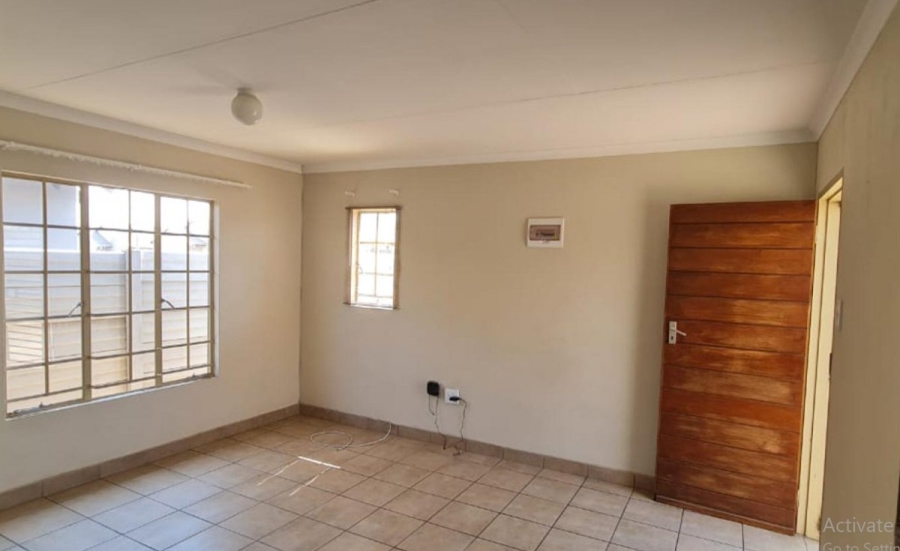 3 Bedroom Property for Sale in Savanna City Gauteng