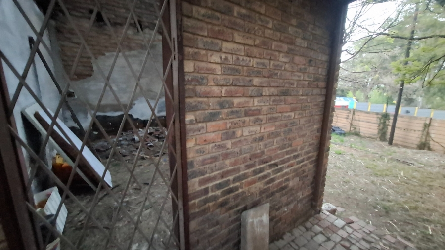 4 Bedroom Property for Sale in Lombardy West Gauteng